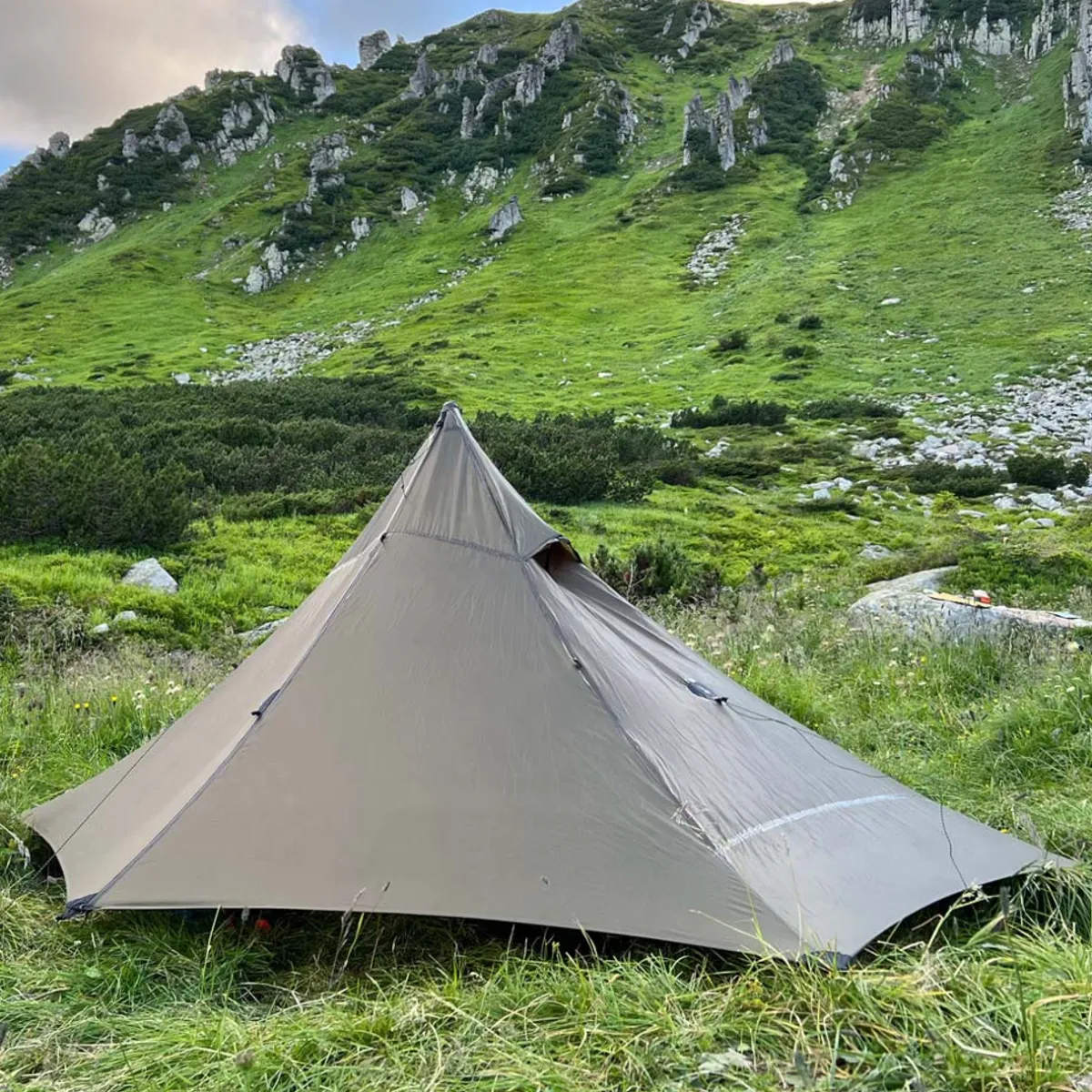Six Moon Designs Illusion Solo Tent 1P