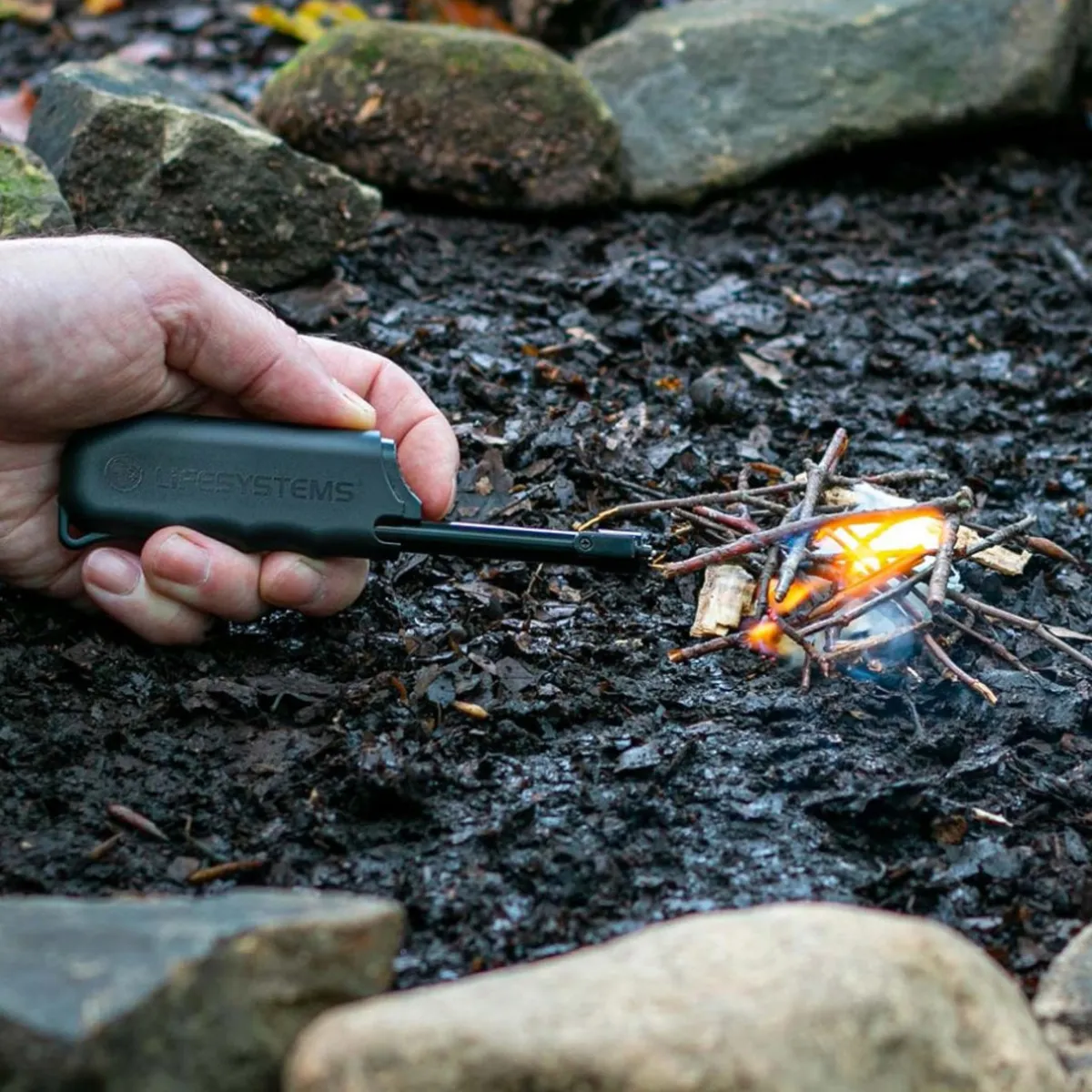 Montbell Plasma Lighter