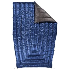 Enlightened Equipment Revelation 950FP 20F Down Quilt with Draft Collar